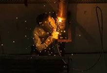 exploring-the-advantages-of-laser-welding-vs-traditional-welding-methods