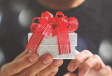 10-unique-novelty-gifts-for-men-in-2025